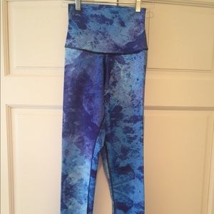 DYI Signature Tight Legging